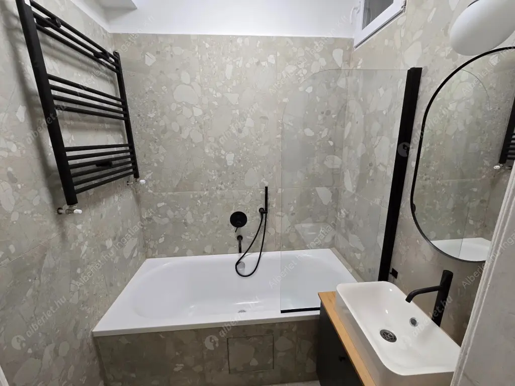 Kiadó albérlet 440000 Ft/hó áron: Budapest, VI. kerület  Bajnok utca. Mérete: 76 nm, 3 szobás | Alberlet.hu - 6517022