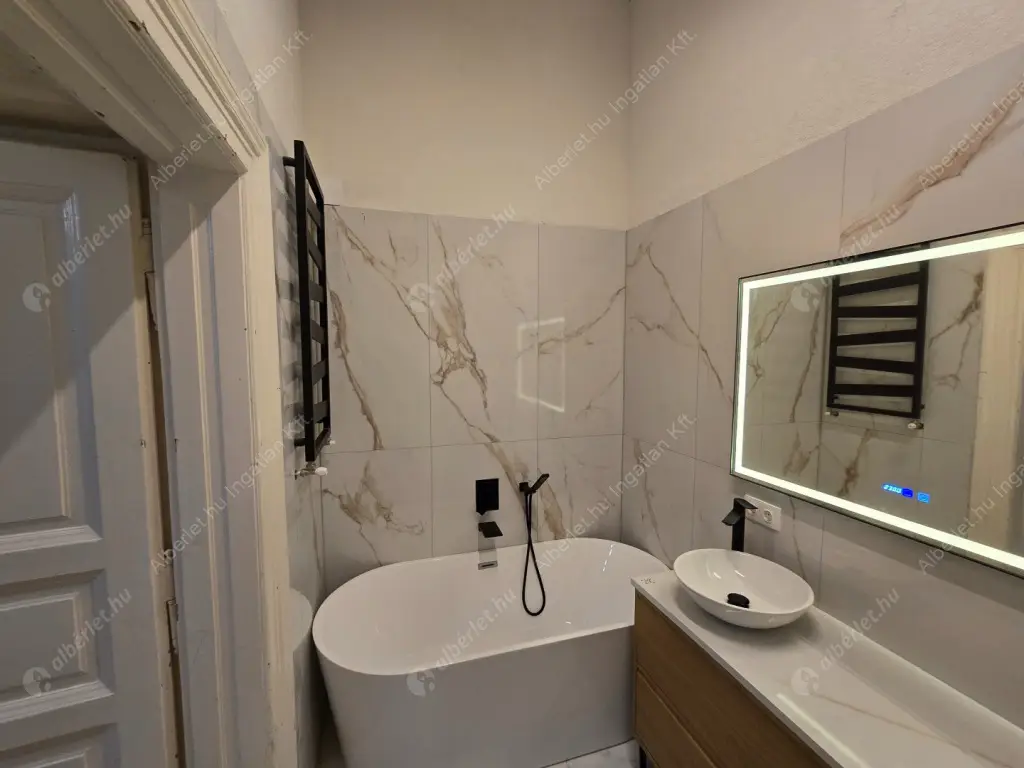 Kiadó albérlet 440000 Ft/hó áron: Budapest, VI. kerület  Bajnok utca. Mérete: 76 nm, 3 szobás | Alberlet.hu - 6517024