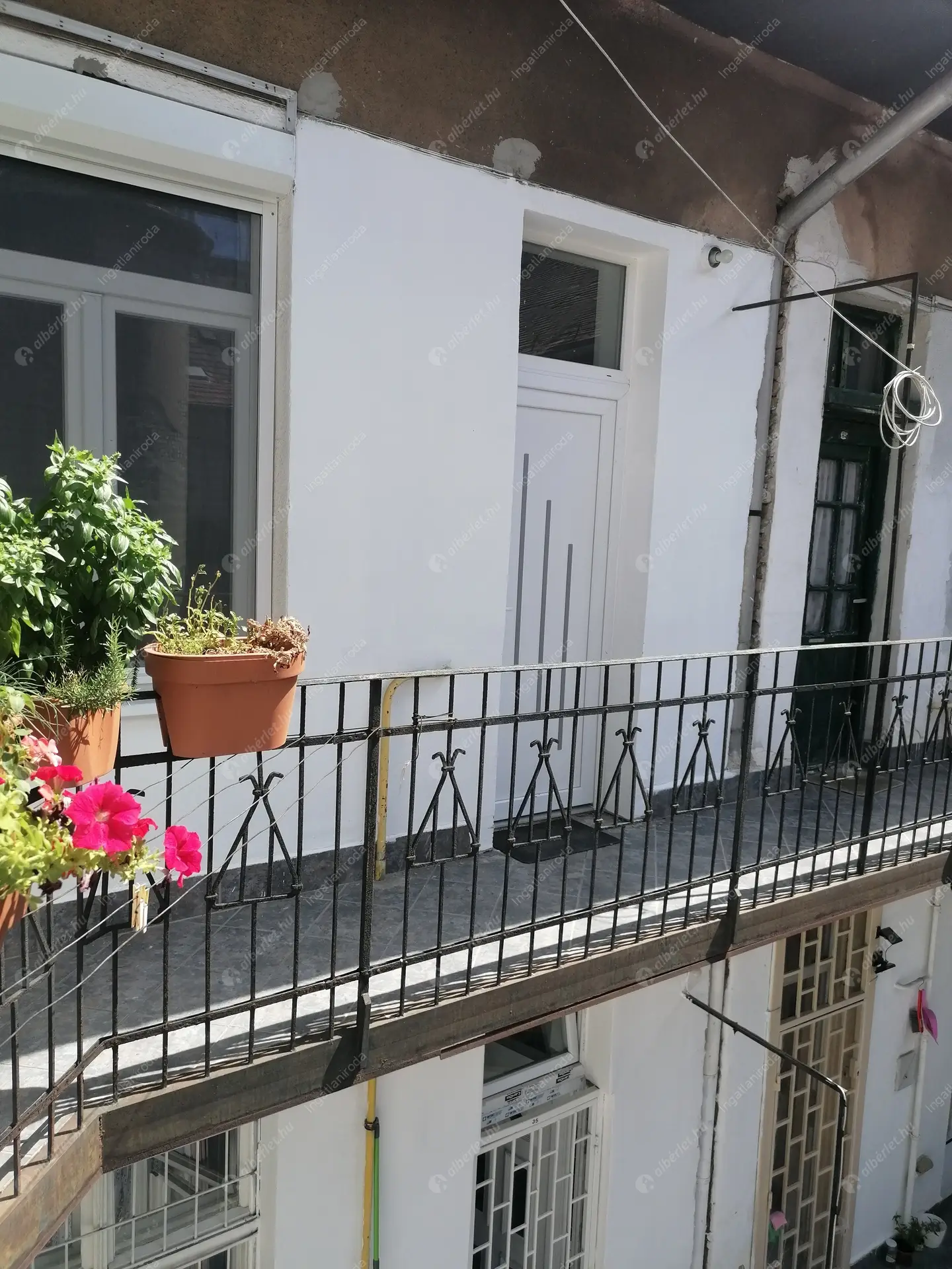 Kiadó albérlet 180000 Ft/hó áron: Budapest, VI. kerület  Bajza utca. Mérete: 25 nm, 1 szobás | Alberlet.hu - 6502731