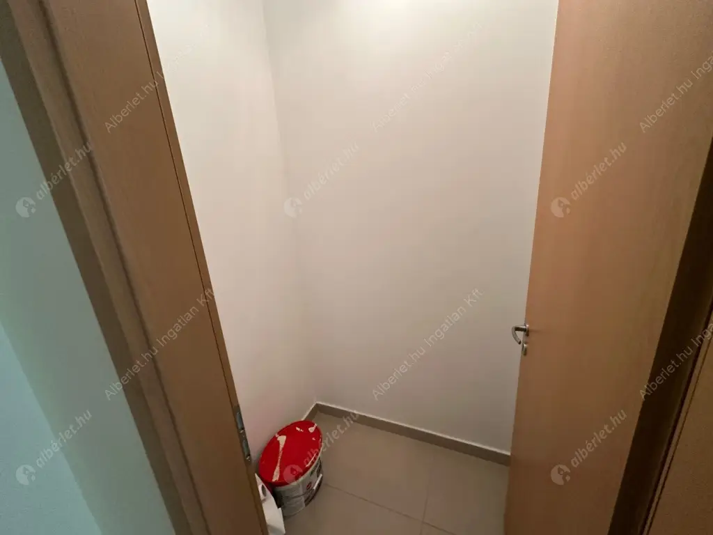 Kiadó albérlet 790000 Ft/hó áron: Budapest, VI. kerület  Benczúr utca. Mérete: 137 nm, 4 szobás | Alberlet.hu - 6591962