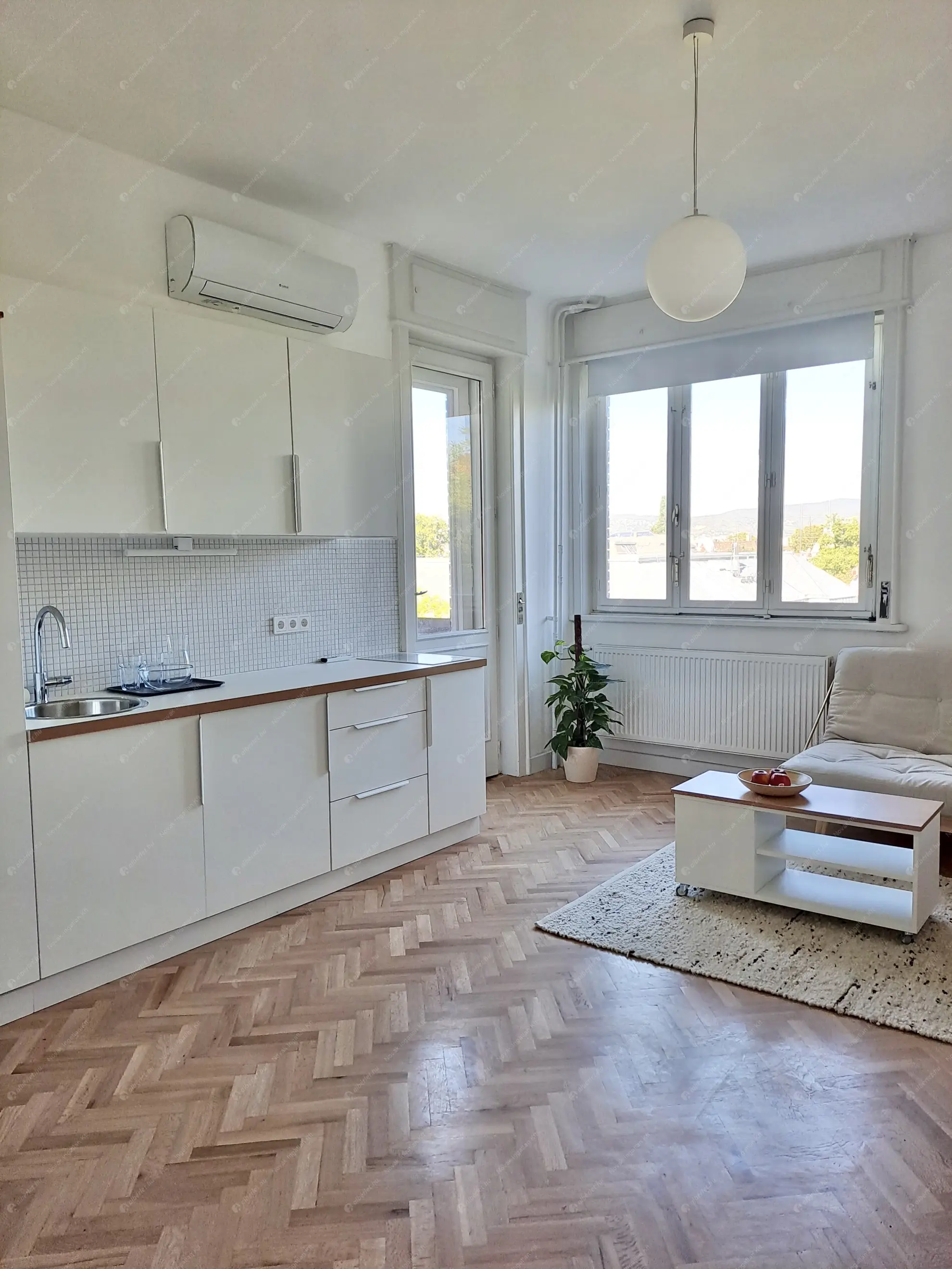 Kiadó albérlet 250000 Ft/hó áron: Budapest, VI. kerület  Benczúr utca. Mérete: 34 nm, 1 szobás | Alberlet.hu - 6573646