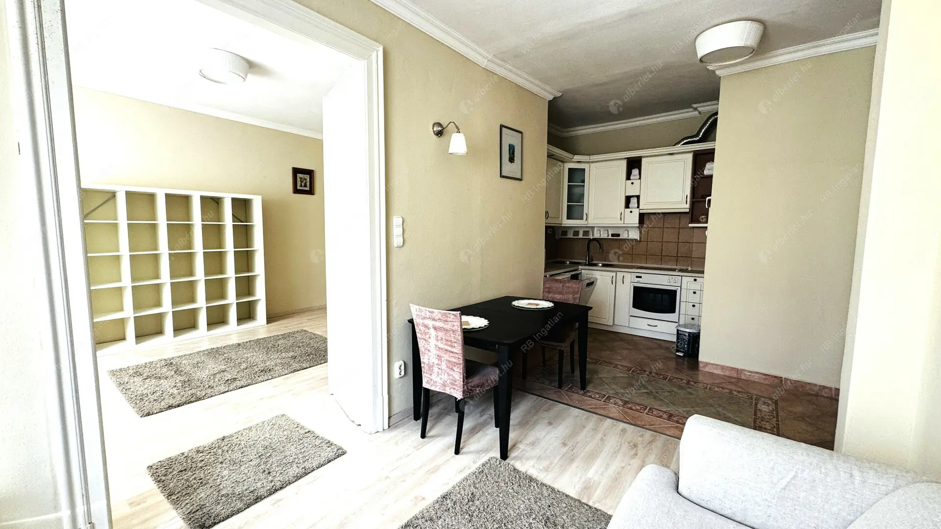 Kiadó albérlet 350000 Ft/hó áron: Budapest, VI. kerület  Benczúr utca. Mérete: 65 nm, 2 szobás | Alberlet.hu - 6516813