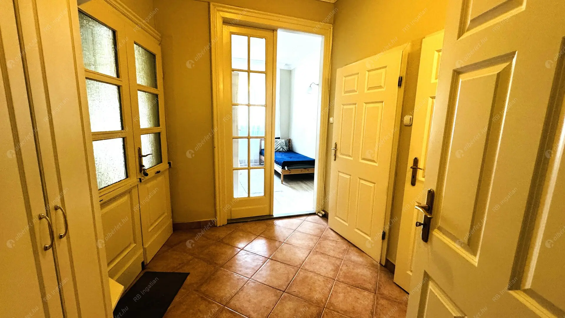 Kiadó albérlet 350000 Ft/hó áron: Budapest, VI. kerület  Benczúr utca. Mérete: 65 nm, 2 szobás | Alberlet.hu - 6516988