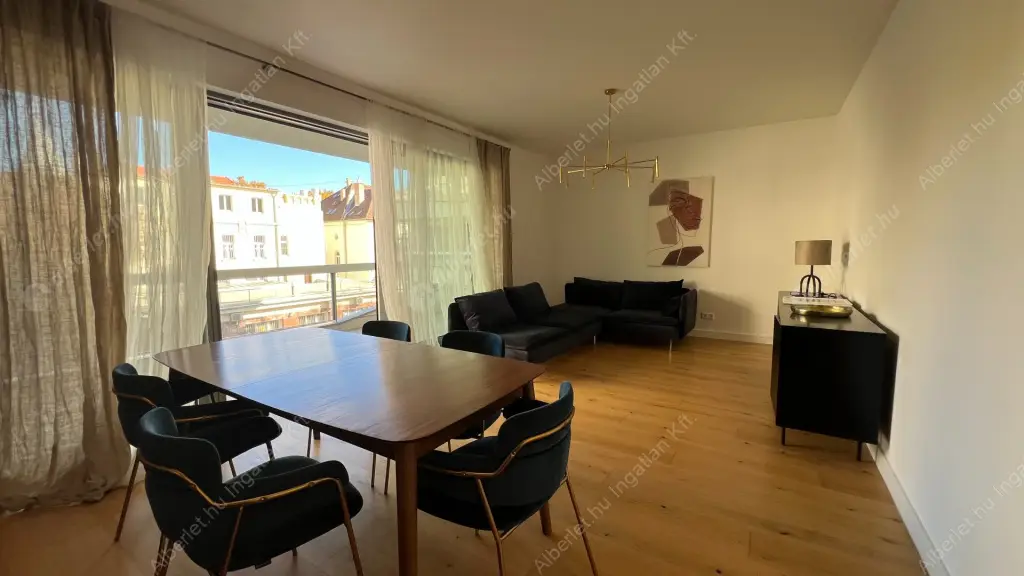 Kiadó albérlet 580000 Ft/hó áron: Budapest, VI. kerület  Benczúr utca. Mérete: 85 nm, 3 szobás | Alberlet.hu - 6574175