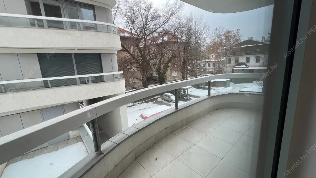 Kiadó albérlet 580000 Ft/hó áron: Budapest, VI. kerület  Benczúr utca. Mérete: 85 nm, 3 szobás | Alberlet.hu - 6629079