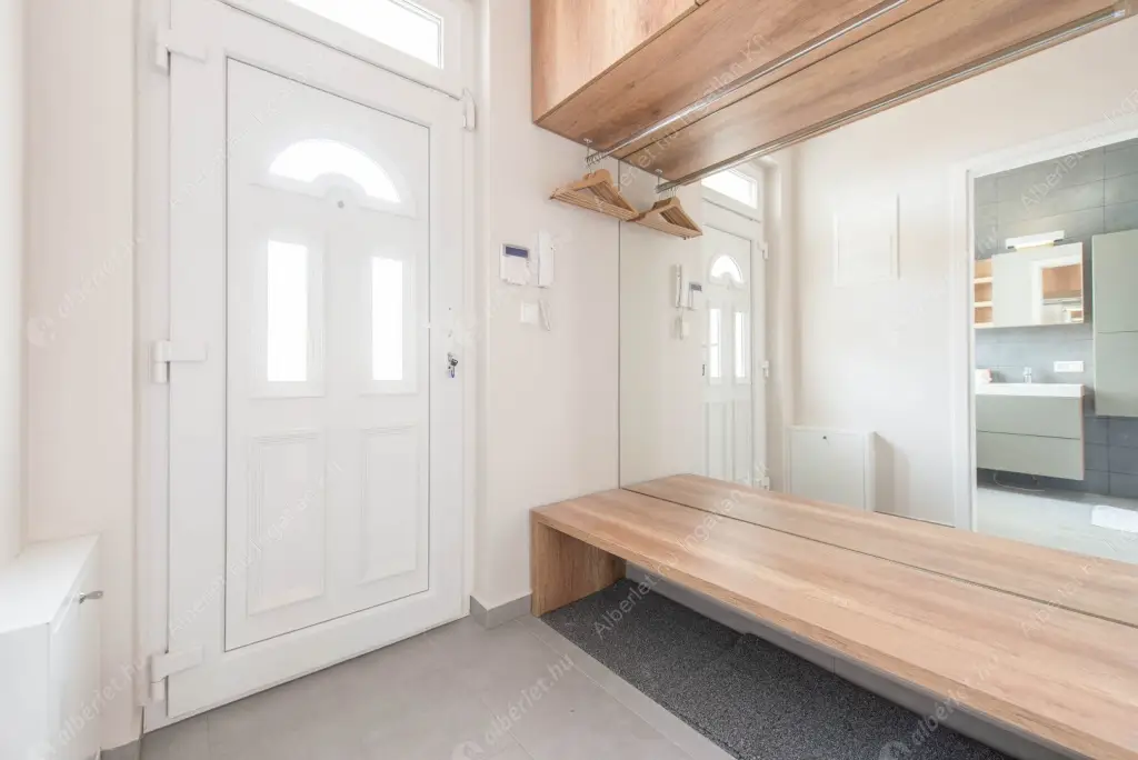 Kiadó albérlet 962000 Ft/hó áron: Budapest, VI. kerület  Csengery utca. Mérete: 104 nm, 5 szobás | Alberlet.hu - 6583201