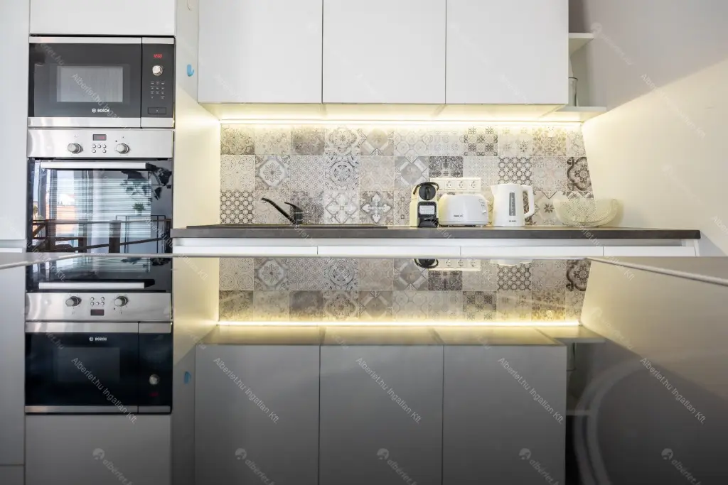 Kiadó albérlet 765000 Ft/hó áron: Budapest, VI. kerület  Csengery utca. Mérete: 104 nm, 5 szobás | Alberlet.hu - 6681765