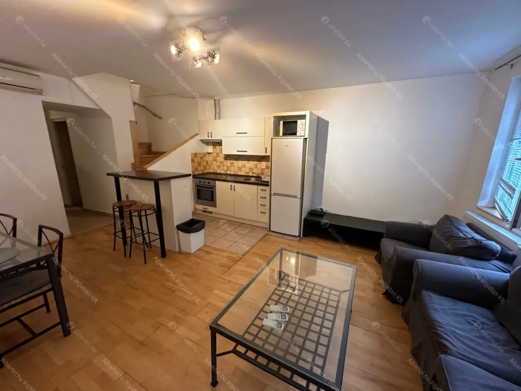 Kiadó albérlet 495000 Ft/hó áron: Budapest, VI. kerület  Csengery utca. Mérete: 105 nm, 4 szobás | Alberlet.hu - 6685098