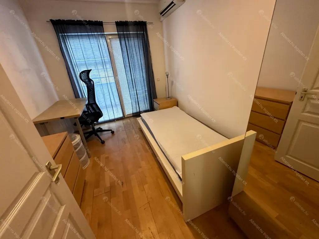 Kiadó albérlet 437000 Ft/hó áron: Budapest, VI. kerület  Csengery utca. Mérete: 105 nm, 4 szobás | Alberlet.hu - 6685507