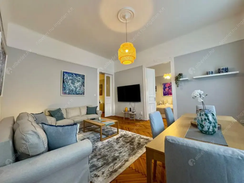 Kiadó albérlet 765000 Ft/hó áron: Budapest, VI. kerület  Csengery utca. Mérete: 124 nm, 5 szobás | Alberlet.hu - 6551942