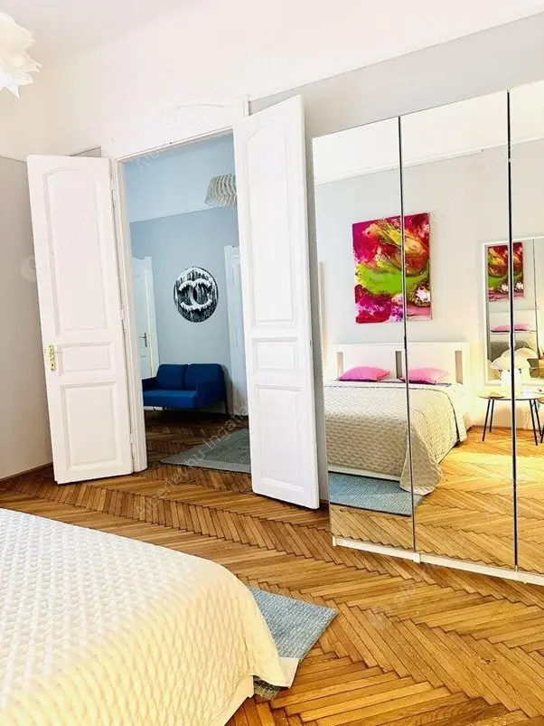 Kiadó albérlet 765000 Ft/hó áron: Budapest, VI. kerület  Csengery utca. Mérete: 124 nm, 5 szobás | Alberlet.hu - 6551949