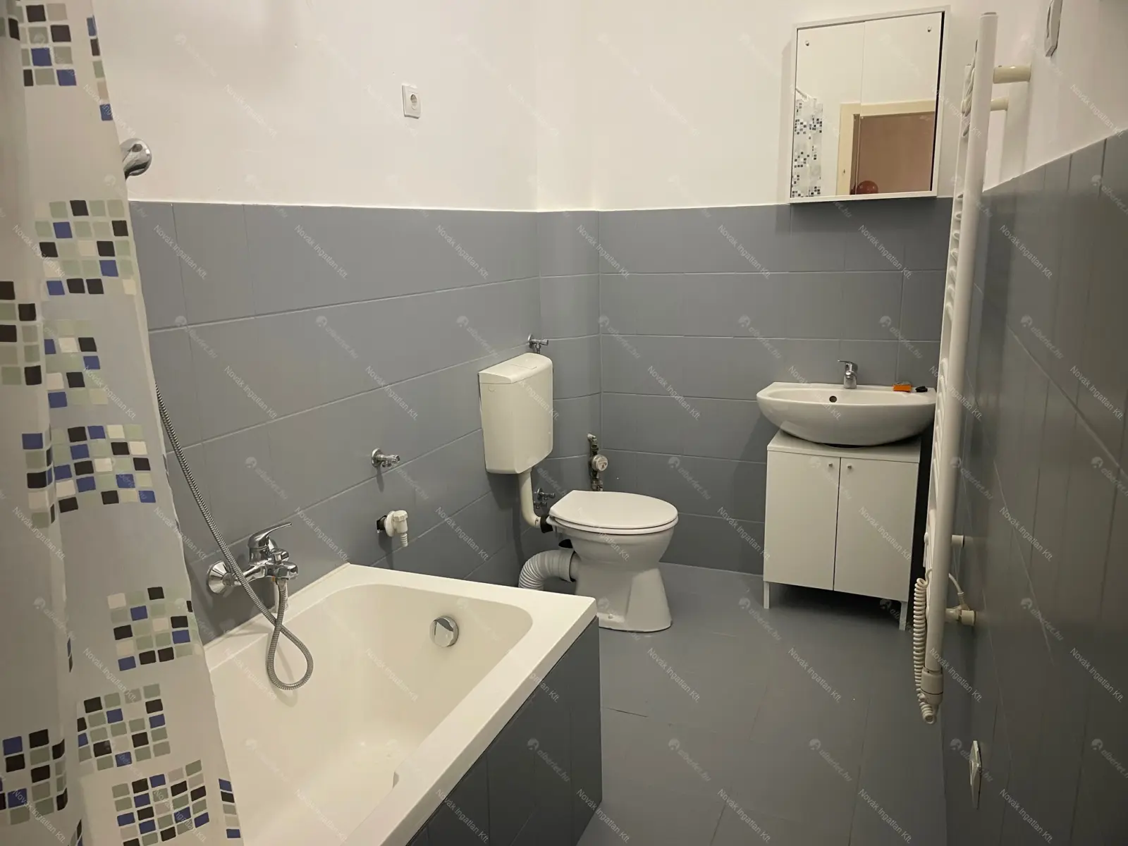 Kiadó albérlet 220000 Ft/hó áron: Budapest, VI. kerület  Csengery utca. Mérete: 42 nm, 1 szobás | Alberlet.hu - 6675475