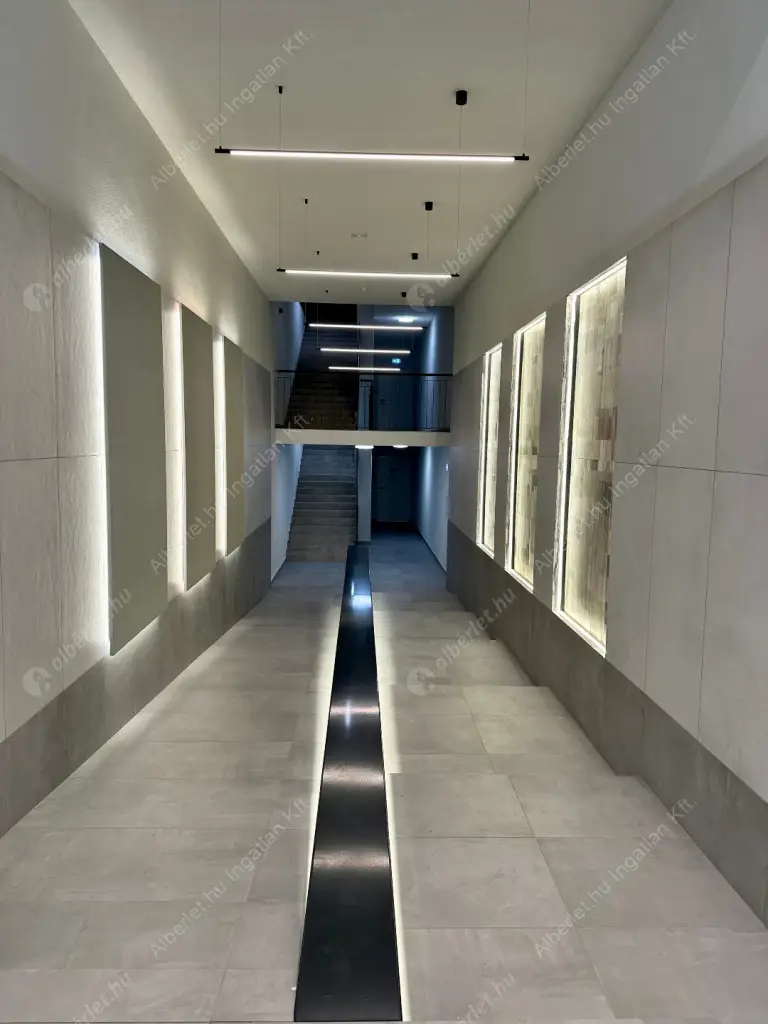 Kiadó albérlet 350000 Ft/hó áron: Budapest, VI. kerület  Csengery utca. Mérete: 42 nm, 2 szobás | Alberlet.hu - 6625682