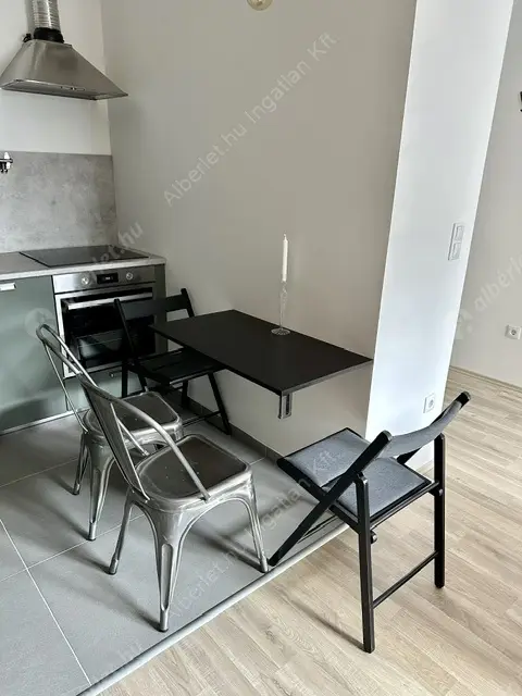 Kiadó albérlet 340000 Ft/hó áron: Budapest, VI. kerület  Csengery utca. Mérete: 42 nm, 2 szobás | Alberlet.hu - 6631641