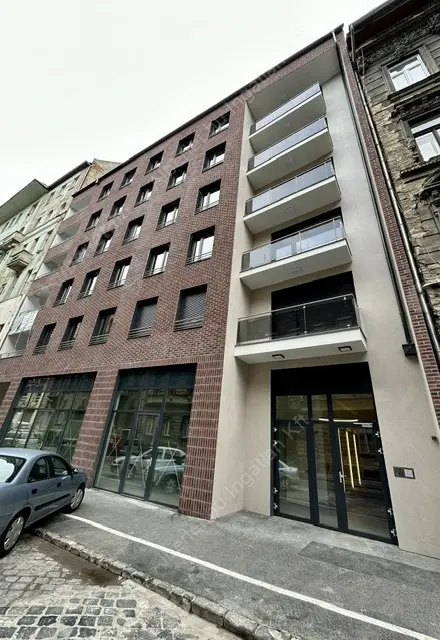 Kiadó albérlet 340000 Ft/hó áron: Budapest, VI. kerület  Csengery utca. Mérete: 42 nm, 2 szobás | Alberlet.hu - 6631649