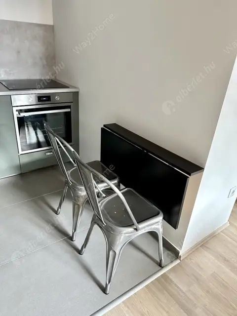 Kiadó albérlet 350000 Ft/hó áron: Budapest, VI. kerület  Csengery utca. Mérete: 42 nm, 1 szobás | Alberlet.hu - 6627978