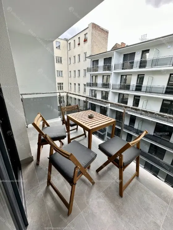 Kiadó albérlet 350000 Ft/hó áron: Budapest, VI. kerület  Csengery utca. Mérete: 42 nm, 2 szobás | Alberlet.hu - 6647718