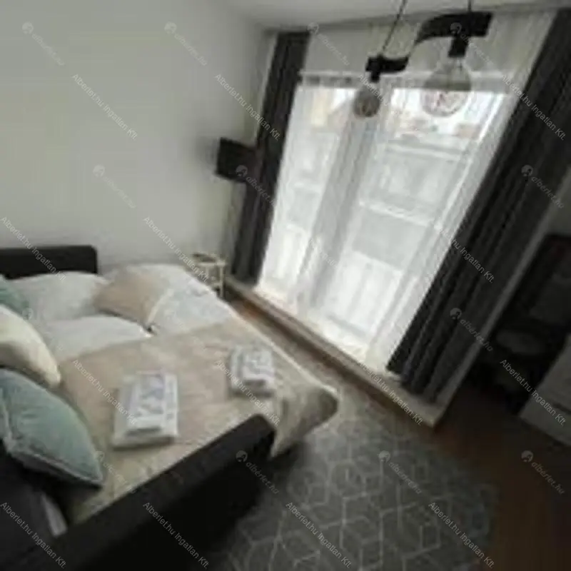 Kiadó albérlet 500000 Ft/hó áron: Budapest, VI. kerület  Csengery utca. Mérete: 50 nm, 2 szobás | Alberlet.hu - 6684849