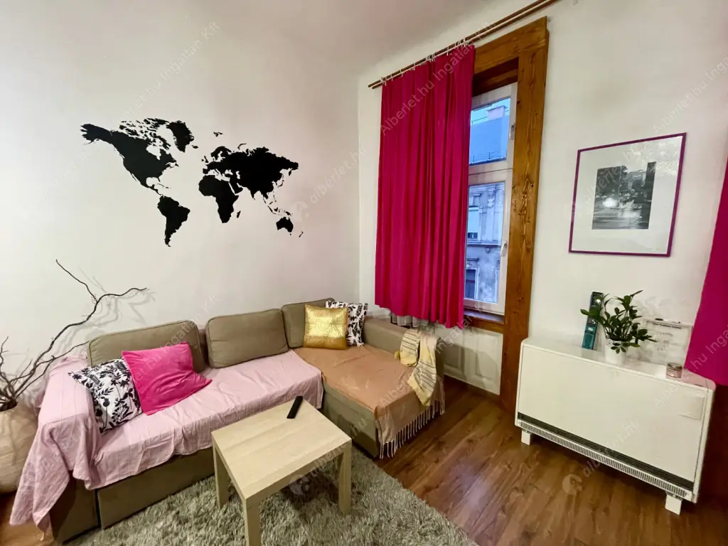 Kiadó albérlet 289000 Ft/hó áron: Budapest, VI. kerület  Csengery utca. Mérete: 58 nm, 2 szobás | Alberlet.hu - 6592817