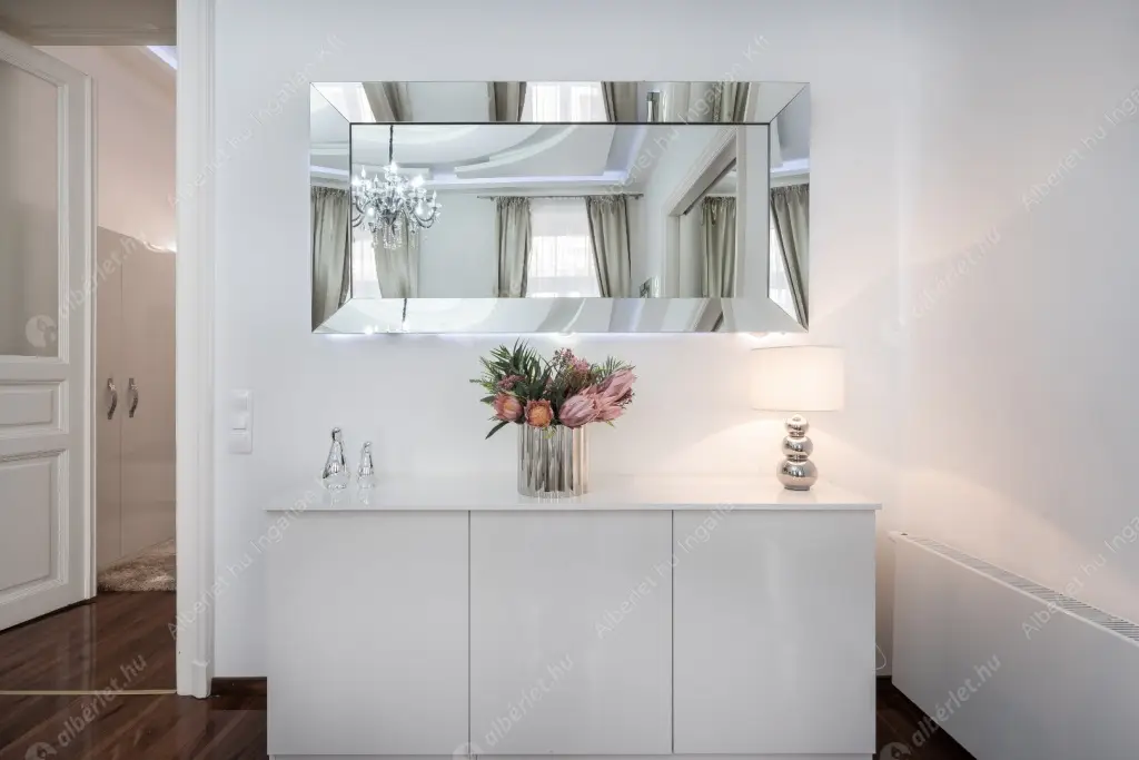 Kiadó albérlet 1590000 Ft/hó áron: Budapest, VI. kerület  Dalszínház utca. Mérete: 115 nm, 4 szobás | Alberlet.hu - 6586835