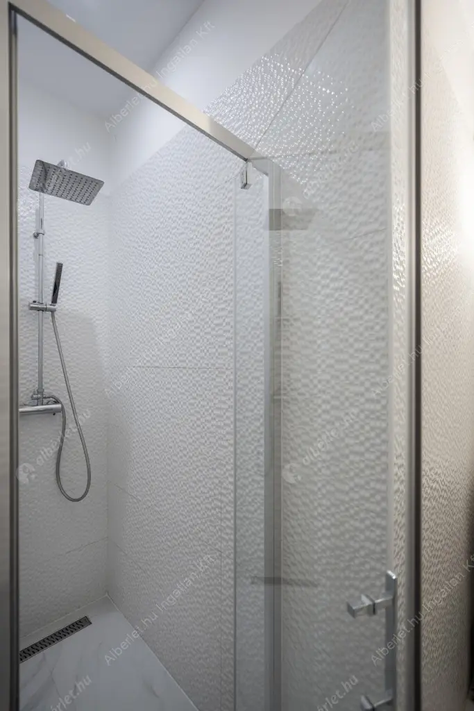 Kiadó albérlet 1590000 Ft/hó áron: Budapest, VI. kerület  Dalszínház utca. Mérete: 115 nm, 4 szobás | Alberlet.hu - 6586838