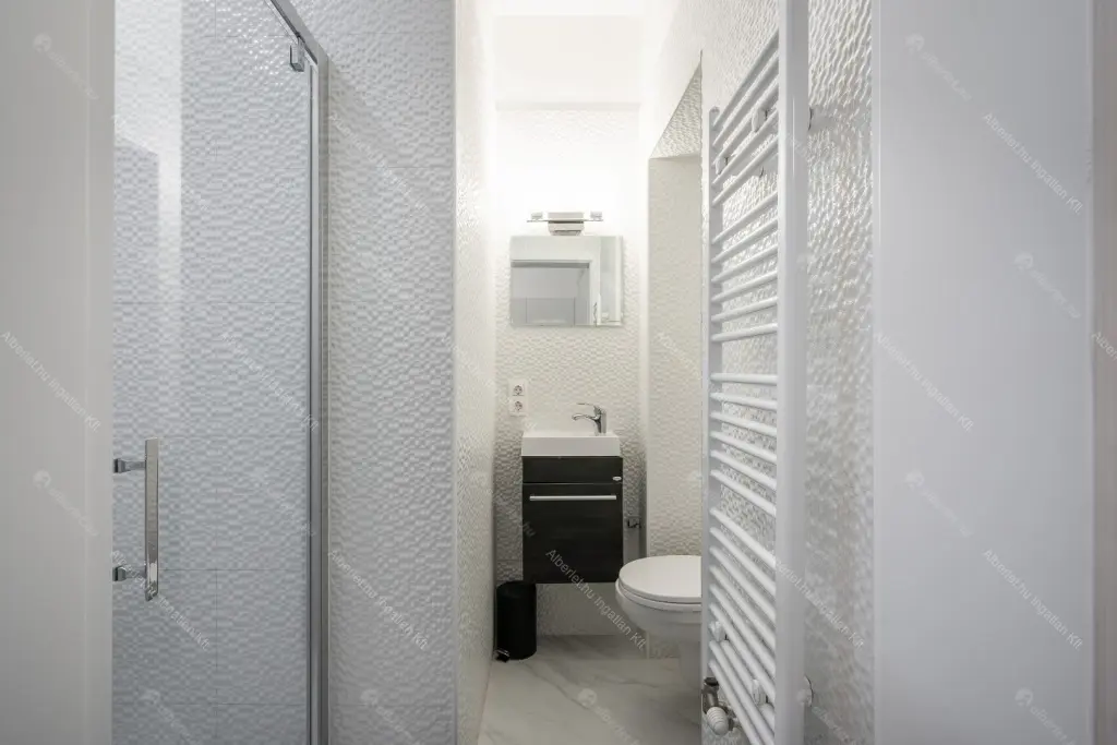 Kiadó albérlet 1100000 Ft/hó áron: Budapest, VI. kerület  Dalszínház utca. Mérete: 115 nm, 4 szobás | Alberlet.hu - 6682079