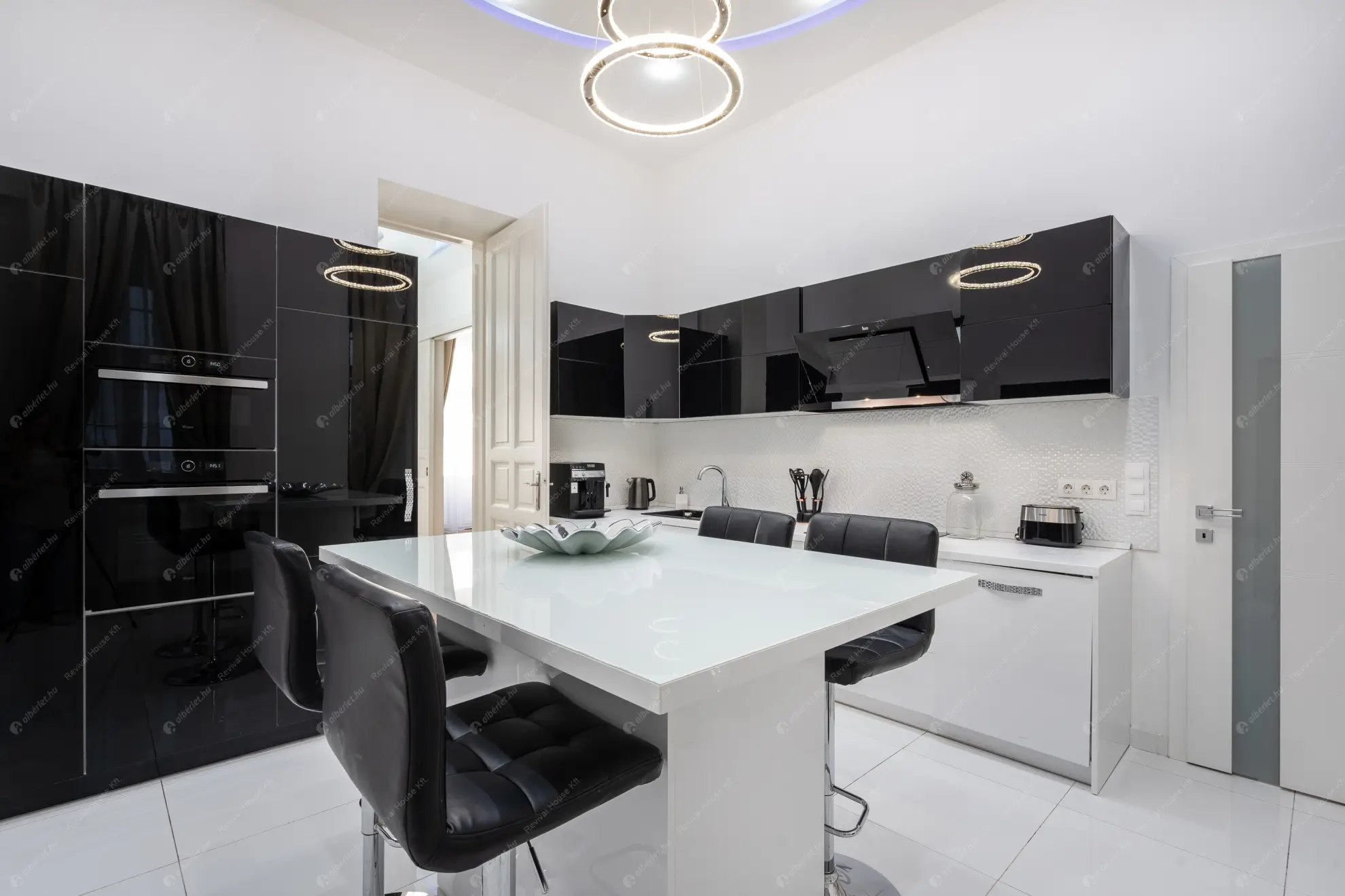 Kiadó albérlet 1590000 Ft/hó áron: Budapest, VI. kerület  Dalszínház utca. Mérete: 115 nm, 4 szobás | Alberlet.hu - 6587108