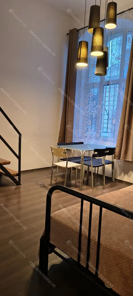 Kiadó albérlet 280000000 Ft/hó áron: Budapest, VI. kerület  Dalszínház utca. Mérete: 33 nm, 1 szobás | Alberlet.hu - 6647261