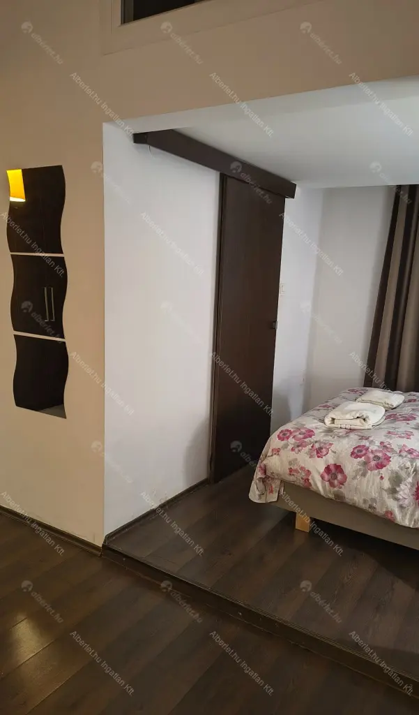 Kiadó albérlet 250000 Ft/hó áron: Budapest, VI. kerület  Dalszínház utca. Mérete: 33 nm, 1 szobás | Alberlet.hu - 6649463