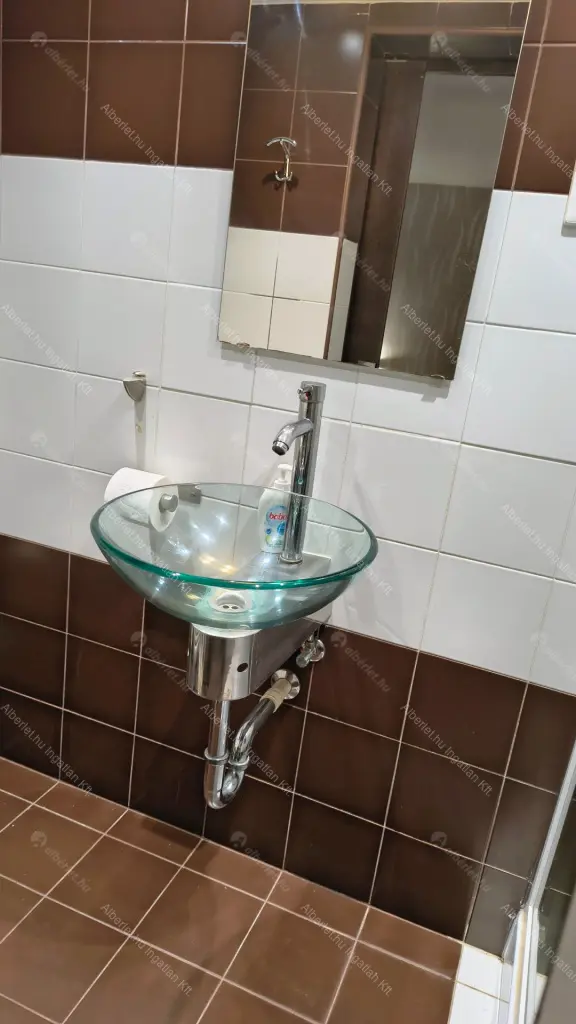 Kiadó albérlet 250000 Ft/hó áron: Budapest, VI. kerület  Dalszínház utca. Mérete: 33 nm, 1 szobás | Alberlet.hu - 6649473