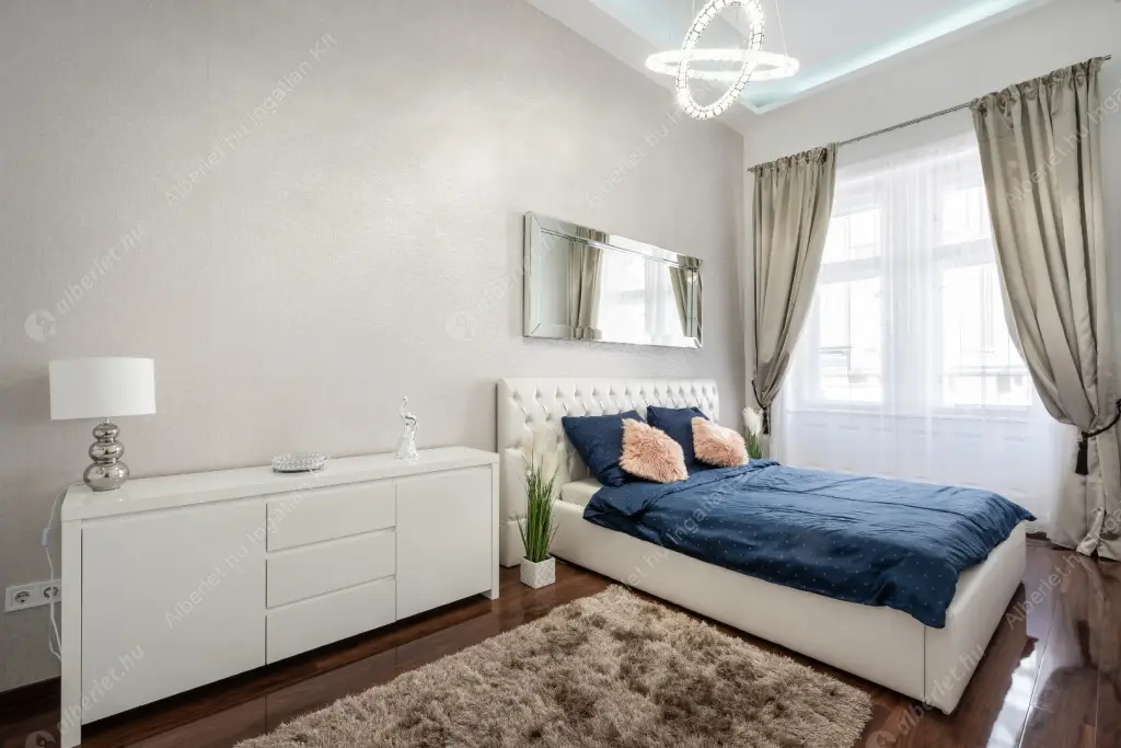 Kiadó albérlet 680000 Ft/hó áron: Budapest, VI. kerület  Dalszínház utca. Mérete: 72 nm, 3 szobás | Alberlet.hu - 6586870