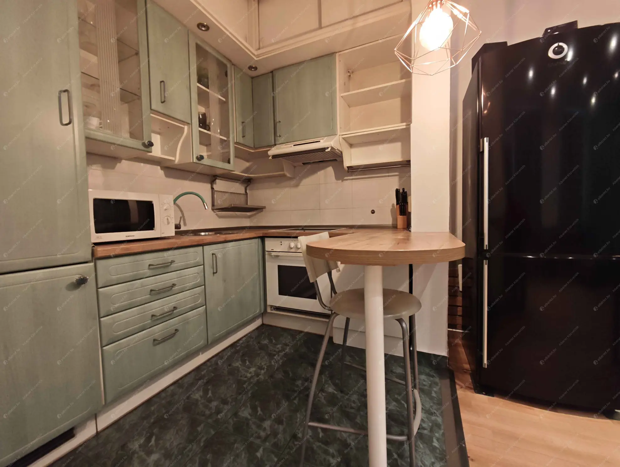 Kiadó albérlet 220000 Ft/hó áron: Budapest, VI. kerület  Damjanich utca. Mérete: 55 nm, 2 szobás | Alberlet.hu - 6632288