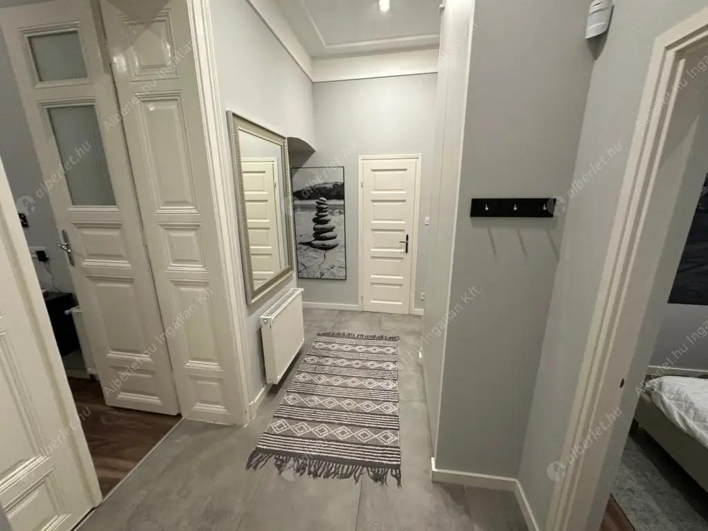 Kiadó albérlet 534000 Ft/hó áron: Budapest, VI. kerület  Dessewffy utca. Mérete: 101 nm, 4 szobás | Alberlet.hu - 6593354