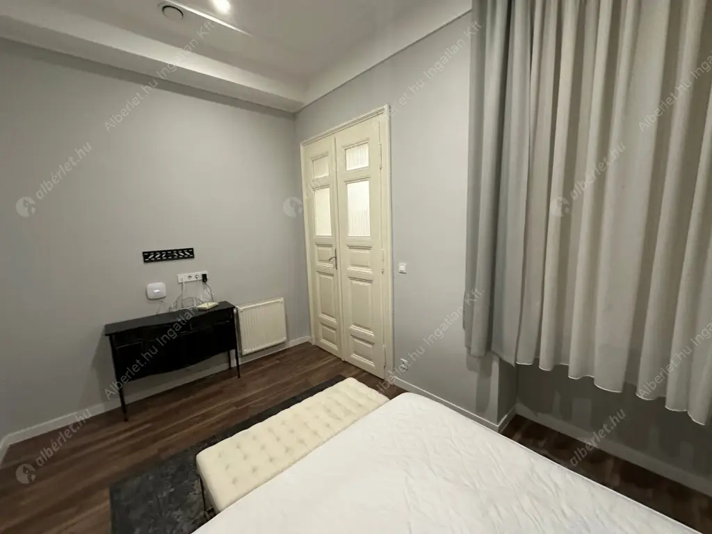 Kiadó albérlet 534000 Ft/hó áron: Budapest, VI. kerület  Dessewffy utca. Mérete: 101 nm, 4 szobás | Alberlet.hu - 6593357