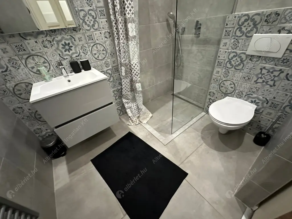 Kiadó albérlet 534000 Ft/hó áron: Budapest, VI. kerület  Dessewffy utca. Mérete: 101 nm, 4 szobás | Alberlet.hu - 6593359