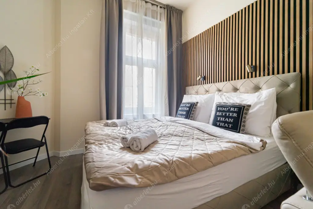 Kiadó albérlet 250000 Ft/hó áron: Budapest, VI. kerület  Dessewffy utca. Mérete: 28 nm, 1 szobás | Alberlet.hu - 6585287