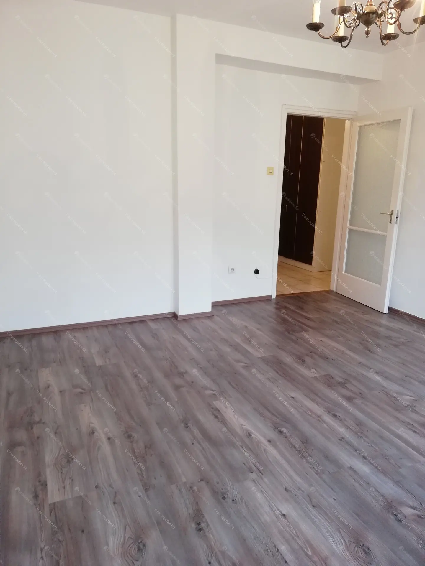 Kiadó albérlet 200000 Ft/hó áron: Budapest, VI. kerület  Dessewffy utca. Mérete: 35 nm, 1 szobás | Alberlet.hu - 5628966