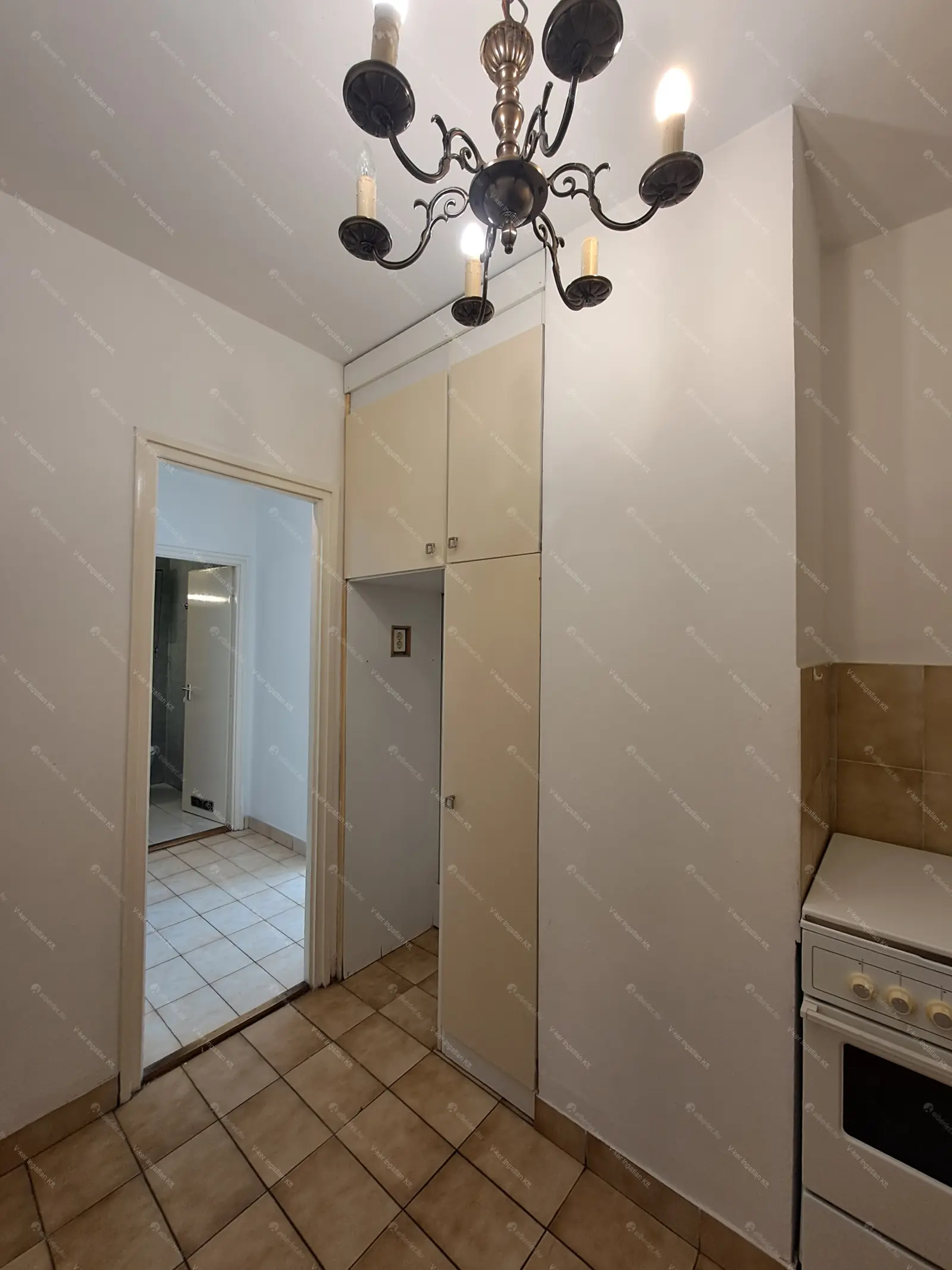 Kiadó albérlet 185000 Ft/hó áron: Budapest, VI. kerület  Dessewffy utca. Mérete: 35 nm, 1 szobás | Alberlet.hu - 6663536