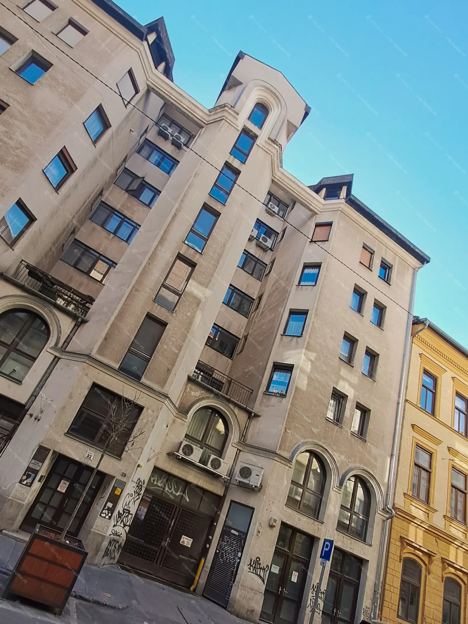 Kiadó albérlet 185000 Ft/hó áron: Budapest, VI. kerület  Dessewffy utca. Mérete: 35 nm, 1 szobás | Alberlet.hu - 6663546