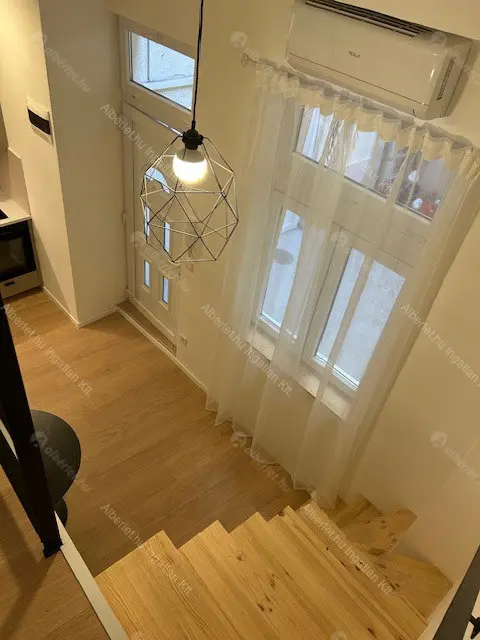 Kiadó albérlet 285000 Ft/hó áron: Budapest, VI. kerület  Dessewffy utca. Mérete: 39 nm, 1 szobás | Alberlet.hu - 6703328