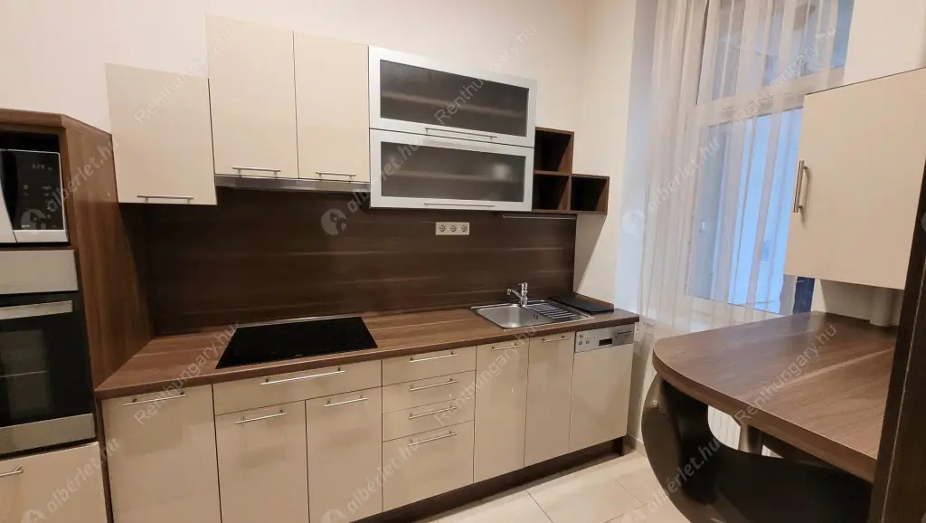 Kiadó albérlet 250000 Ft/hó áron: Budapest, VI. kerület  Dessewffy utca. Mérete: 47 nm, 2 szobás | Alberlet.hu - 6611209