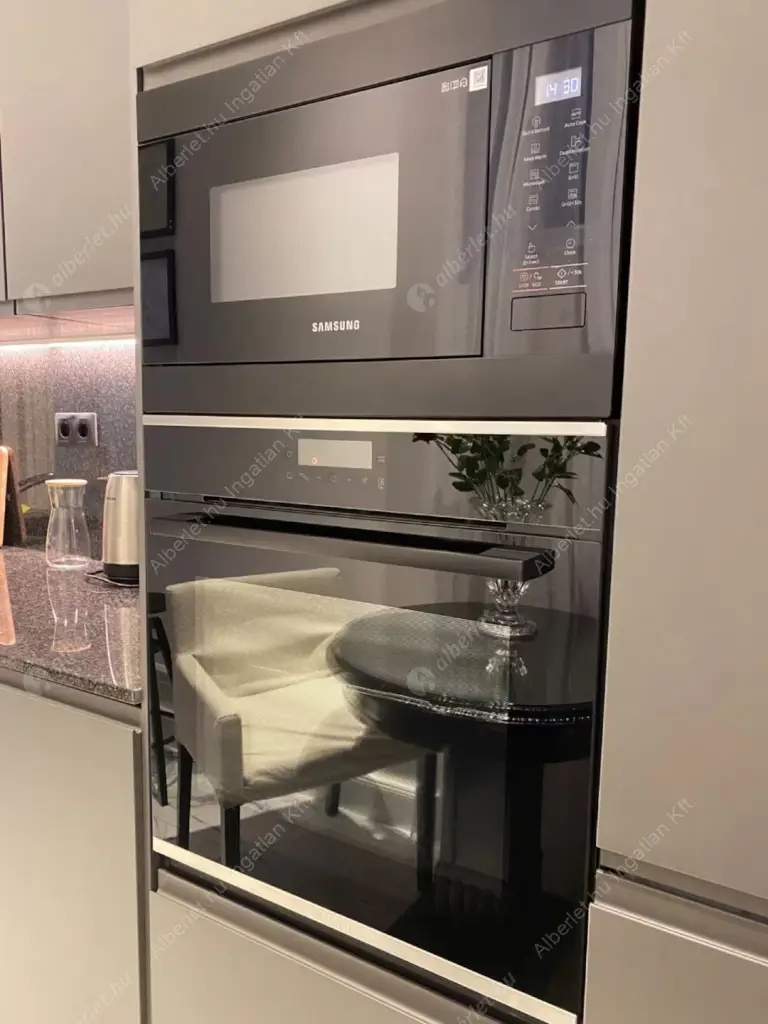 Kiadó albérlet 480000 Ft/hó áron: Budapest, VI. kerület  Dessewffy utca. Mérete: 50 nm, 2 szobás | Alberlet.hu - 6597674