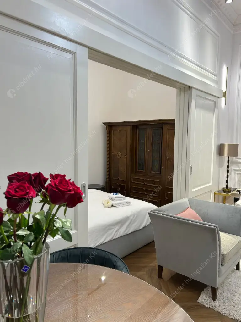 Kiadó albérlet 480000 Ft/hó áron: Budapest, VI. kerület  Dessewffy utca. Mérete: 50 nm, 2 szobás | Alberlet.hu - 6597685