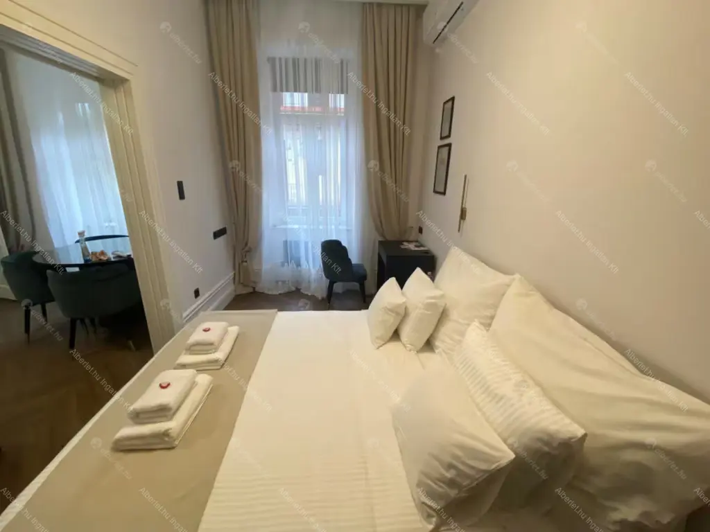 Kiadó albérlet 385000 Ft/hó áron: Budapest, VI. kerület  Dessewffy utca. Mérete: 50 nm, 2 szobás | Alberlet.hu - 6641494