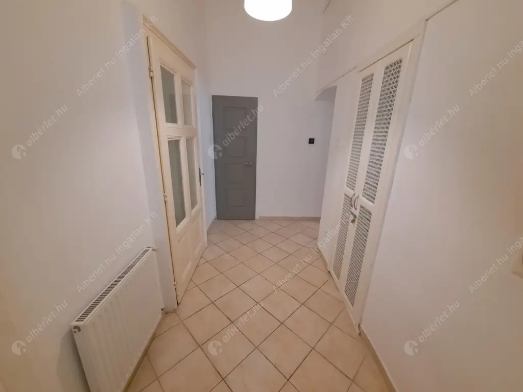 Kiadó albérlet 280000 Ft/hó áron: Budapest, VI. kerület  Dessewffy utca. Mérete: 57 nm, 2 szobás | Alberlet.hu - 6591976