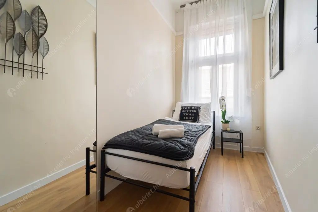 Kiadó albérlet 600000 Ft/hó áron: Budapest, VI. kerület  Dessewffy utca. Mérete: 60 nm, 3 szobás | Alberlet.hu - 6587225