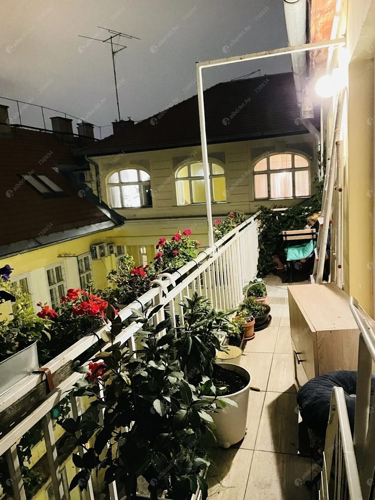 Kiadó albérlet 300000 Ft/hó áron: Budapest, VI. kerület  Dessewffy utca. Mérete: 65 nm, 2 szobás | Alberlet.hu - 6144060