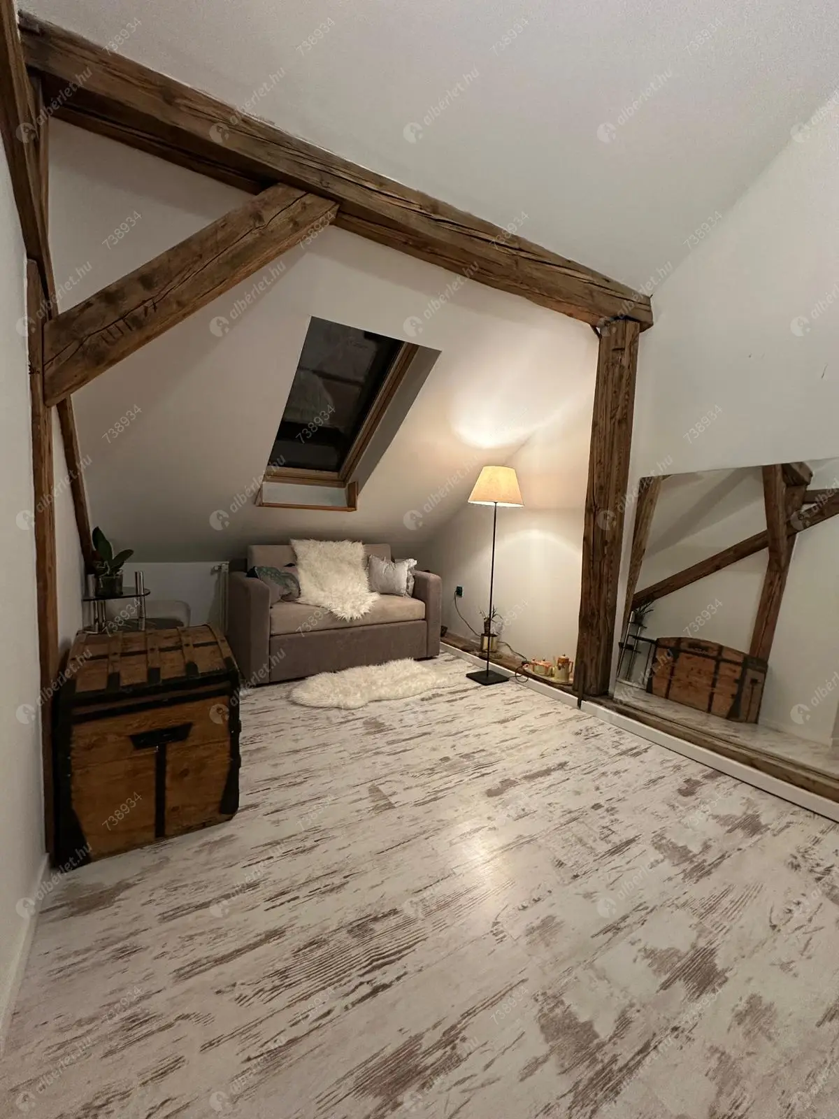 Kiadó albérlet 300000 Ft/hó áron: Budapest, VI. kerület  Dessewffy utca. Mérete: 65 nm, 2 szobás | Alberlet.hu - 6598896