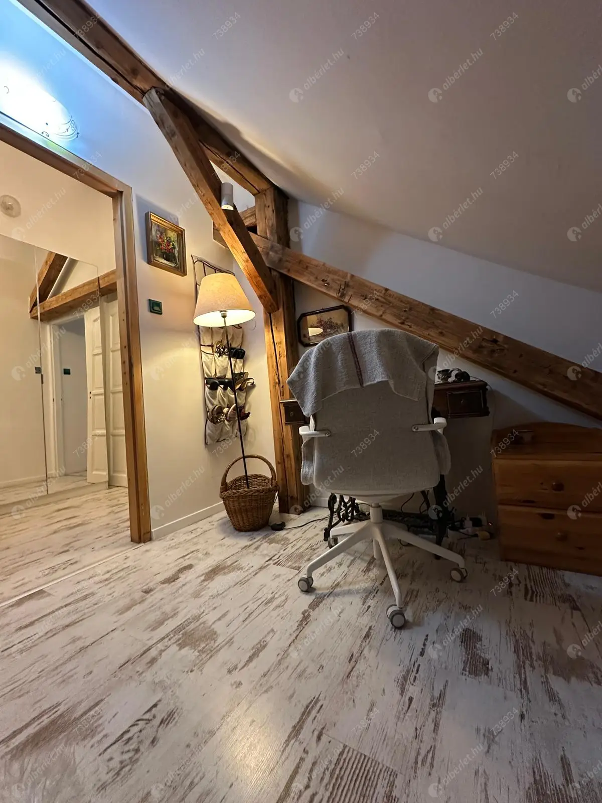 Kiadó albérlet 300000 Ft/hó áron: Budapest, VI. kerület  Dessewffy utca. Mérete: 65 nm, 2 szobás | Alberlet.hu - 6598897