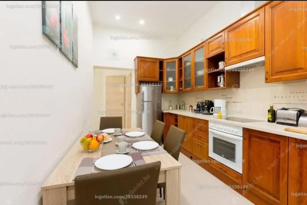 Kiadó albérlet 330000 Ft/hó áron: Budapest, VI. kerület  Dessewffy utca. Mérete: 66 nm, 2 szobás | Alberlet.hu - 6618473